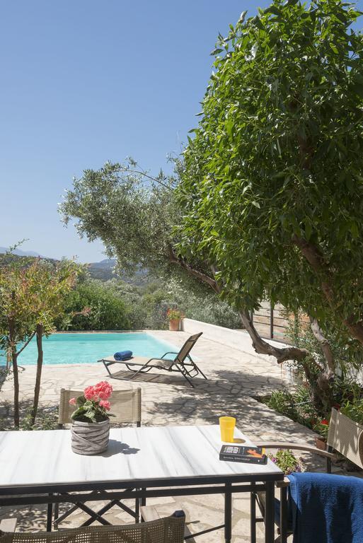 Istron Maisonettes With Private Pool المظهر الخارجي الصورة
